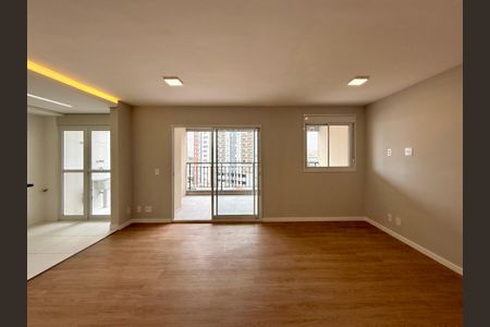 Apartamento para alugar com 109m², 3 quartos e 2 vagas Apartamento para alugar com 109m², 3 quartos e 2 vagasSala