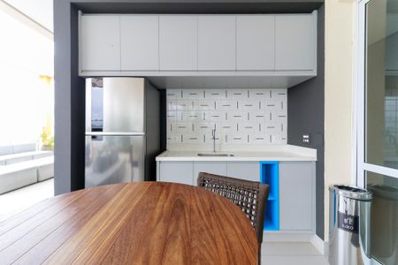 Studio à venda com 42m², 1 quarto e 1 vagaLounge