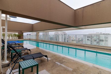 Studio à venda com 42m², 1 quarto e 1 vagapiscina