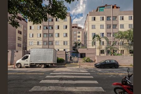 Apartamento à venda com 46m², 3 quartos e 1 vaga
