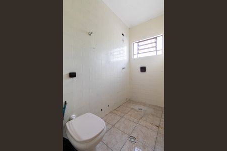 Casa para alugar com 150m², 3 quartos e 2 vagasBanheiro