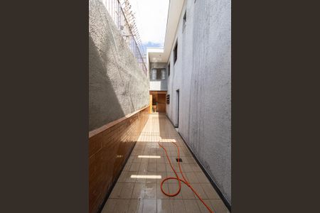 Casa para alugar com 150m², 3 quartos e 2 vagasCorredor Externo