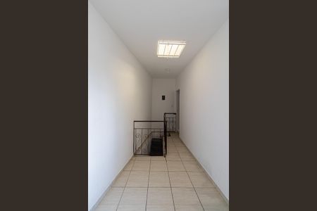 Casa para alugar com 150m², 3 quartos e 2 vagasCorredor