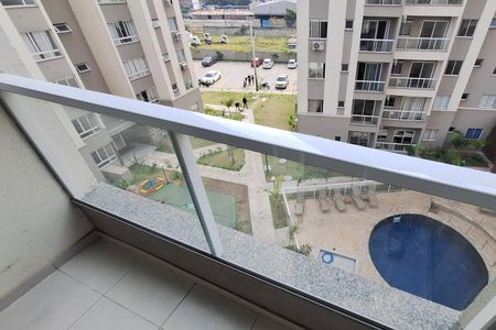 Varanda de casa para alugar com 2 quartos, 54m² em Chácaras Rio-petrópolis, Duque de Caxias