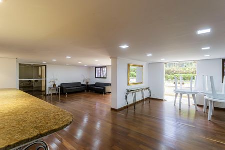 Apartamento para alugar com 250m², 3 quartos e 3 vagas Apartamento para alugar com 250m², 3 quartos e 3 vagasÁrea comum - Salão de festas