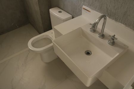 Apartamento à venda com 86m², 2 quartos e 1 vagaBanheiro da Suíte 2