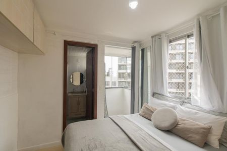 Quarto Suite de apartamento para alugar com 1 quarto, 27m² em Bigorrilho, Curitiba