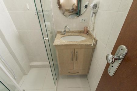 Apartamento para alugar com 27m², 1 quarto e sem vaga Apartamento para alugar com 27m², 1 quarto e sem vagaBanheiro da Suíte