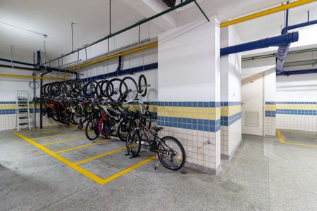 Apartamento à venda com 230m², 2 quartos e 3 vagasÁrea comum - Bicicletario