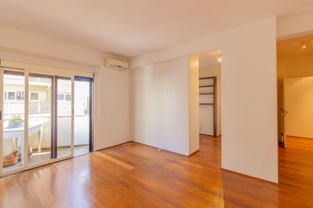 Apartamento à venda com 230m², 2 quartos e 3 vagasSuíte