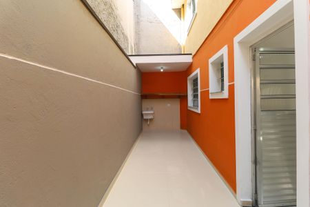 Casa para alugar com 57m², 2 quartos e sem vagaÁrea comum