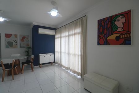 Sala de apartamento para alugar com 3 quartos, 80m² em Jardim Belmar, Guarujá