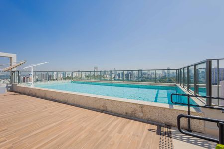 Studio à venda com 29m², 1 quarto e sem vagaPiscina