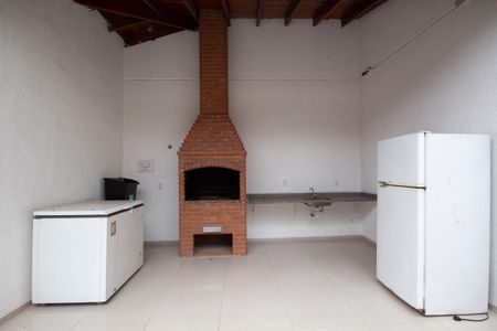 Apartamento à venda com 49m², 2 quartos e 1 vaga Apartamento à venda com 49m², 2 quartos e 1 vagaÁrea comum - Churrasqueira