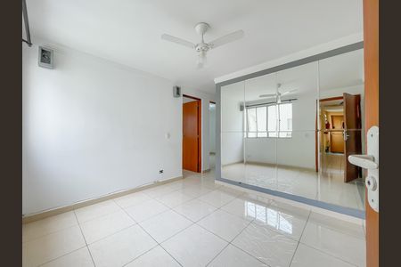Apartamento à venda com 45m², 2 quartos e 1 vaga