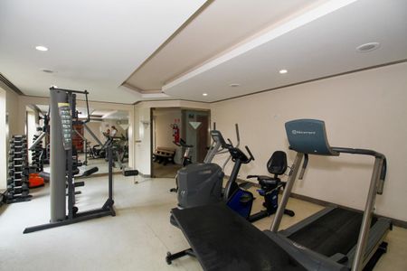 Studio para alugar com 30m², 1 quarto e 1 vaga Studio para alugar com 30m², 1 quarto e 1 vagaÁrea Comum - Academia