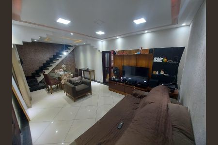 Sala de casa à venda com 3 quartos, 240m² em Jardim América, Rio de Janeiro