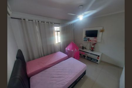 Quarto 2 de casa à venda com 3 quartos, 240m² em Jardim América, Rio de Janeiro