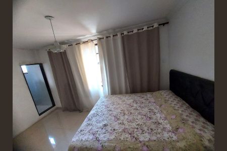 Casa à venda com 240m², 3 quartos e 1 vagaSuíte