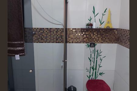 Casa à venda com 240m², 3 quartos e 1 vagaBanheiro Social 3