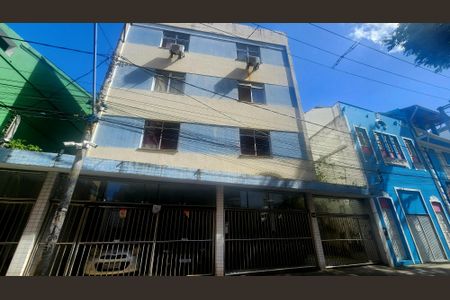 Apartamento para alugar com 110m², 3 quartos e 1 vagaFachada