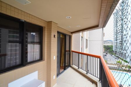 Varanda de apartamento para alugar com 2 quartos, 82m² em Barra da Tijuca, Rio de Janeiro