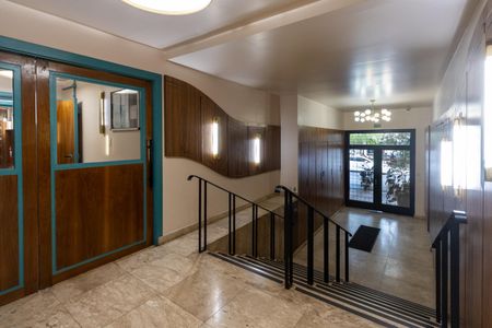 Apartamento à venda com 160m², 3 quartos e sem vagaHall 