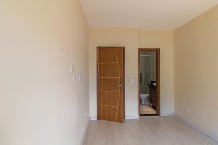Casa para alugar com 120m², 3 quartos e 2 vagasSuite