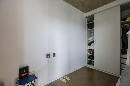 Quarto 1 de apartamento para alugar com 2 quartos, 72m² em Panamby, São Paulo