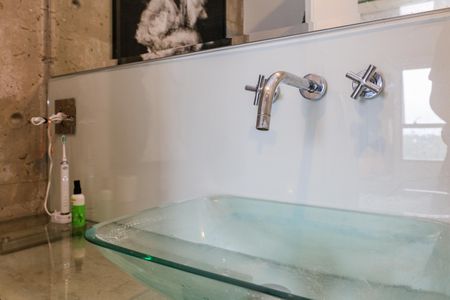 Apartamento para alugar com 72m², 2 quartos e 2 vagasBanheiro