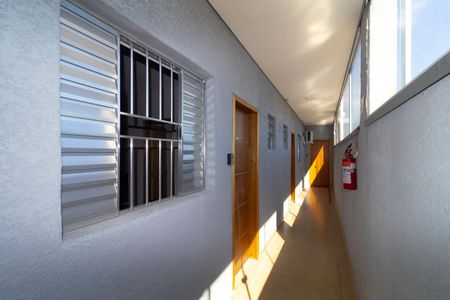 Área comum de kitnet/studio para alugar com 1 quarto, 30m² em Vila Oratorio, São Paulo