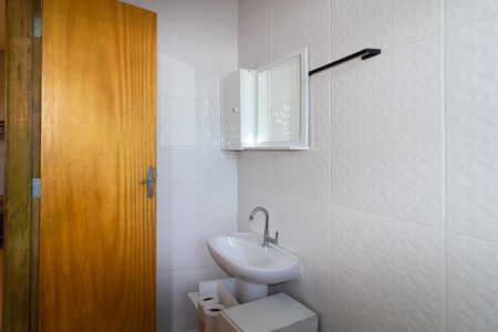 Banheiro de kitnet/studio para alugar com 1 quarto, 30m² em Vila Oratorio, São Paulo