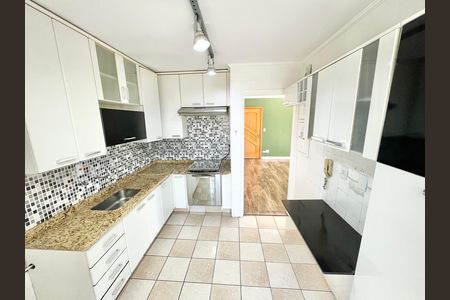 Apartamento à venda com 85m², 3 quartos e 1 vaga Apartamento à venda com 85m², 3 quartos e 1 vagaCozinha
