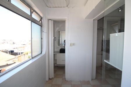 Apartamento para alugar com 85m², 3 quartos e 1 vagaÁrea de Serviço