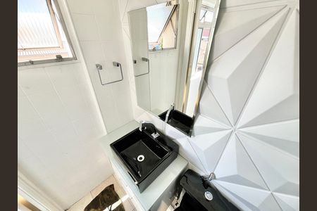 Apartamento à venda com 85m², 3 quartos e 1 vaga Apartamento à venda com 85m², 3 quartos e 1 vagaBanheiro de serviço