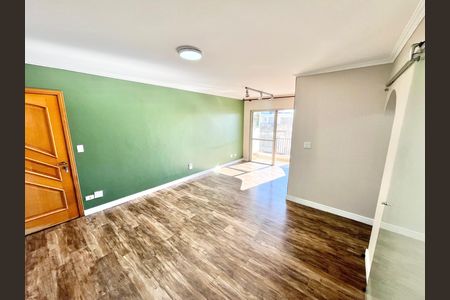 Apartamento à venda com 85m², 3 quartos e 1 vaga Apartamento à venda com 85m², 3 quartos e 1 vagaSala
