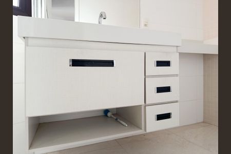 Apartamento para alugar com 57m², 1 quarto e 2 vagasBanheiro da Suíte