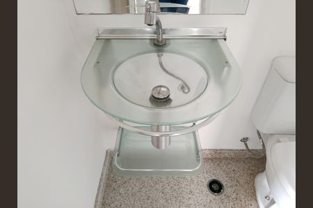 Lavabo de apartamento à venda com 1 quarto, 57m² em Pinheiros, São Paulo