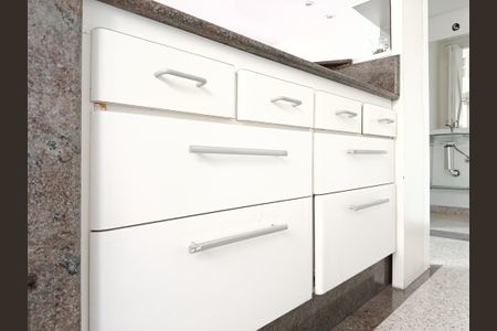 Apartamento para alugar com 57m², 1 quarto e 2 vagasCozinha