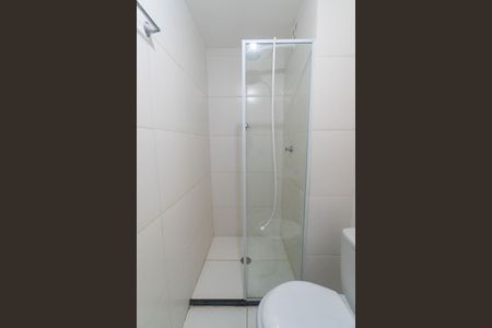 Banheiro de apartamento para alugar com 1 quarto, 24m² em Jardim Prudência, São Paulo