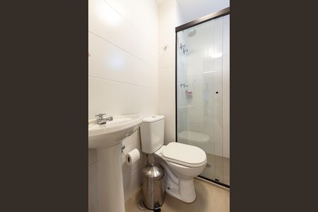 Apartamento à venda com 150m², 3 quartos e 2 vagas Apartamento à venda com 150m², 3 quartos e 2 vagasBanheiro de Serviço