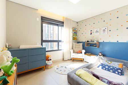 Apartamento à venda com 150m², 3 quartos e 2 vagas Apartamento à venda com 150m², 3 quartos e 2 vagasSuíte 2