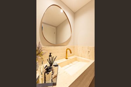 Apartamento à venda com 150m², 3 quartos e 2 vagas Apartamento à venda com 150m², 3 quartos e 2 vagasLavabo