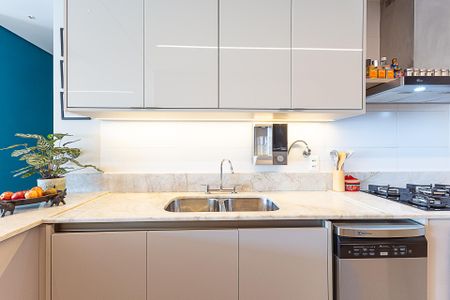 Apartamento à venda com 150m², 3 quartos e 2 vagas Apartamento à venda com 150m², 3 quartos e 2 vagasCozinha