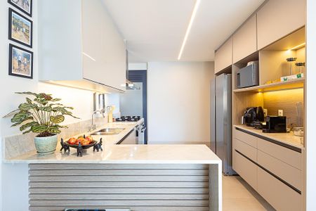 Apartamento à venda com 150m², 3 quartos e 2 vagas Apartamento à venda com 150m², 3 quartos e 2 vagasCozinha