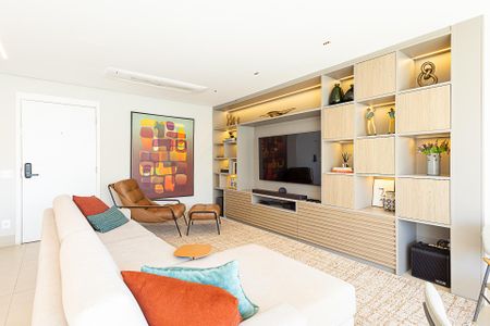 Apartamento à venda com 150m², 3 quartos e 2 vagas Apartamento à venda com 150m², 3 quartos e 2 vagasSala