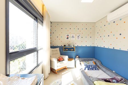 Apartamento à venda com 150m², 3 quartos e 2 vagas Apartamento à venda com 150m², 3 quartos e 2 vagasSuíte 2