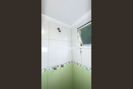 Casa de condomínio à venda com 128m², 3 quartos e 2 vagasBanheiro