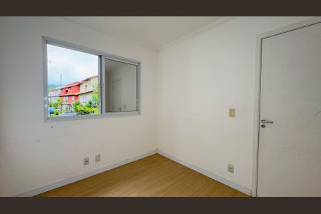 Casa de condomínio à venda com 128m², 3 quartos e 2 vagasQuarto 1