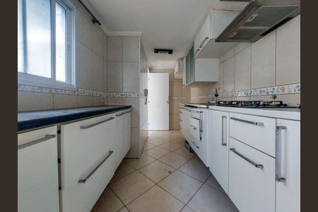 Cozinha de casa de condomínio à venda com 3 quartos, 128m² em Jardim São Luís, São Paulo